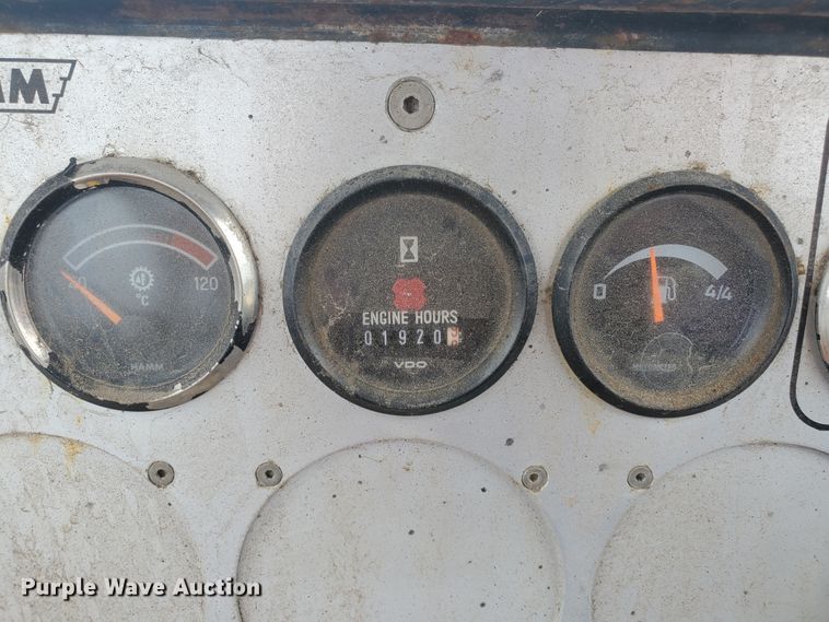 image for item KK9239 1999 Hamm DV6K  combination vibratory roller