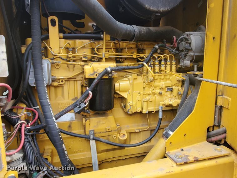 image for item KK9240 2001 John Deere 770CH  motor grader