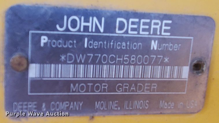 image for item KK9240 2001 John Deere 770CH  motor grader