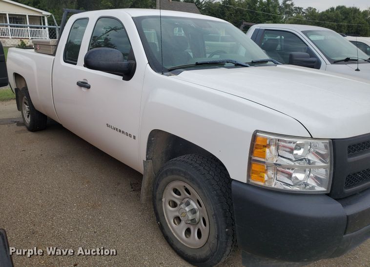 image for item KK9241 2009 Chevrolet Silverado 1500  Ext. Cab pickup truck