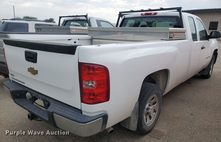 image for item KK9241 2009 Chevrolet Silverado 1500  Ext. Cab pickup truck