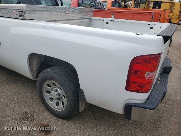 image for item KK9241 2009 Chevrolet Silverado 1500  Ext. Cab pickup truck