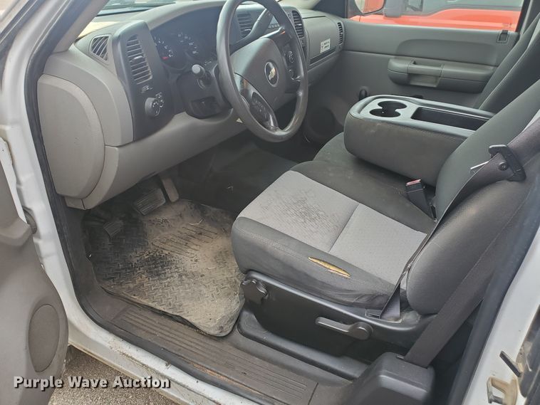 image for item KK9241 2009 Chevrolet Silverado 1500  Ext. Cab pickup truck