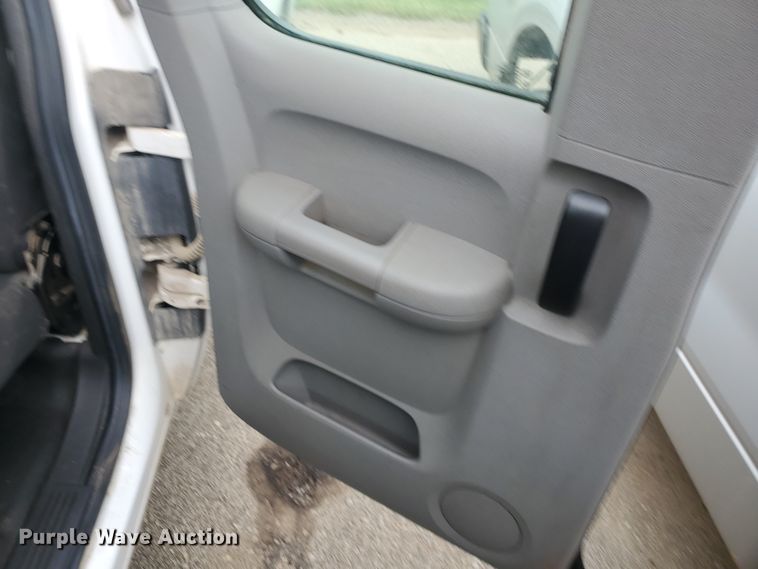 image for item KK9241 2009 Chevrolet Silverado 1500  Ext. Cab pickup truck