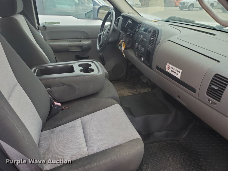 image for item KK9241 2009 Chevrolet Silverado 1500  Ext. Cab pickup truck