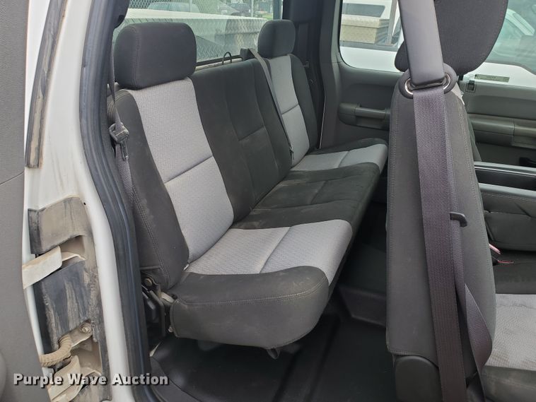 image for item KK9241 2009 Chevrolet Silverado 1500  Ext. Cab pickup truck