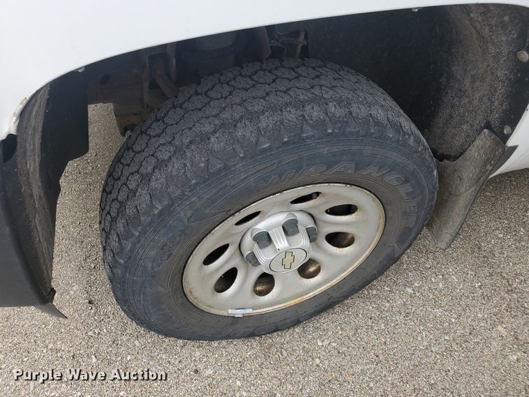 image for item KK9241 2009 Chevrolet Silverado 1500  Ext. Cab pickup truck