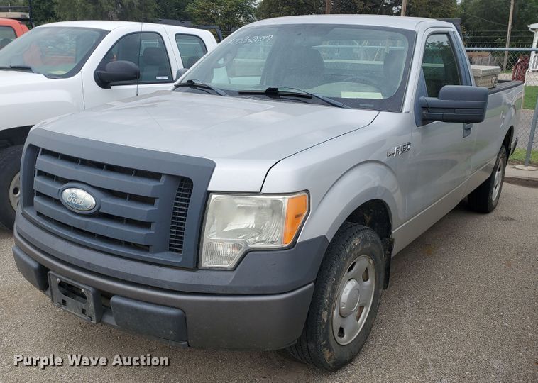 image for item KK9242 2009 Ford F150 XL  pickup truck