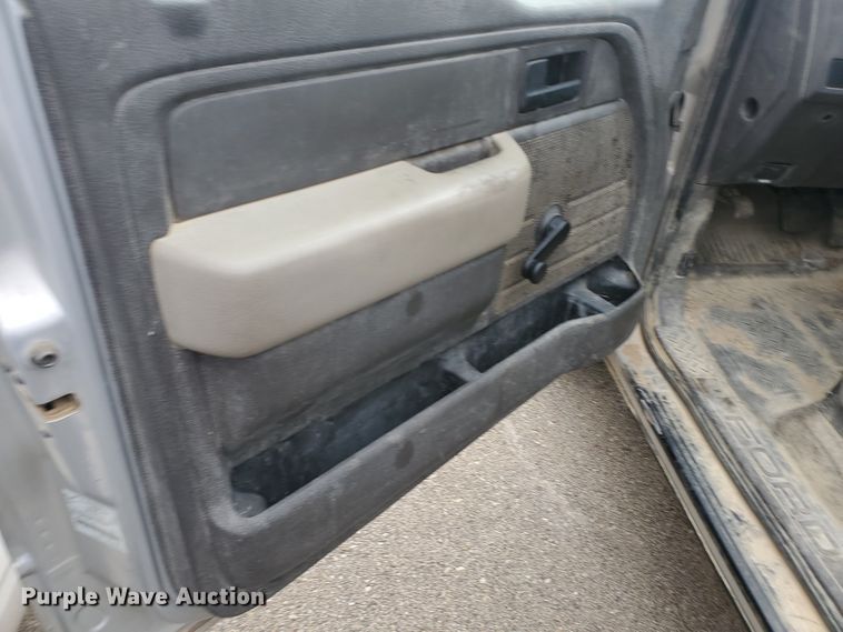 image for item KK9242 2009 Ford F150 XL  pickup truck