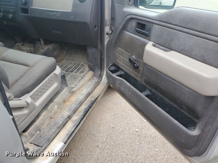 image for item KK9242 2009 Ford F150 XL  pickup truck