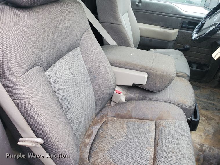 image for item KK9242 2009 Ford F150 XL  pickup truck