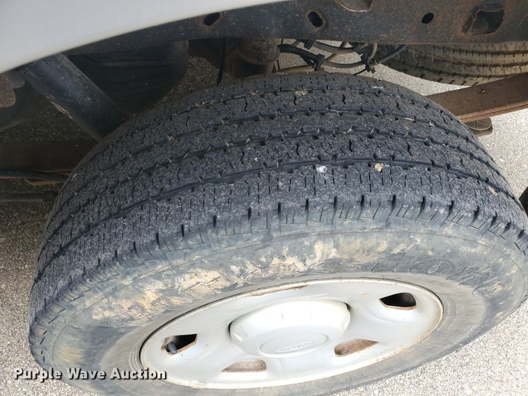 image for item KK9242 2009 Ford F150 XL  pickup truck