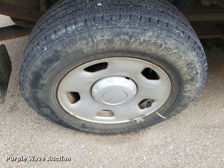 image for item KK9242 2009 Ford F150 XL  pickup truck