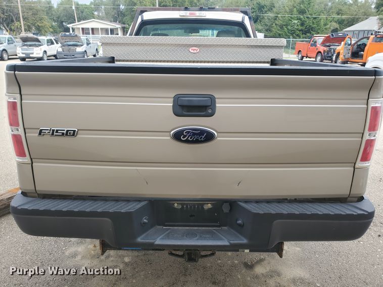 image for item KK9243 2009 Ford F150 XL  pickup truck