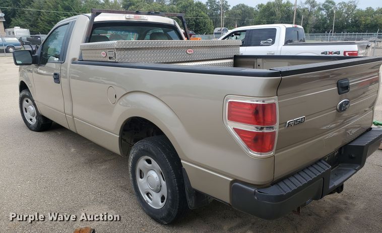 image for item KK9243 2009 Ford F150 XL  pickup truck