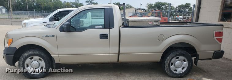 image for item KK9243 2009 Ford F150 XL  pickup truck