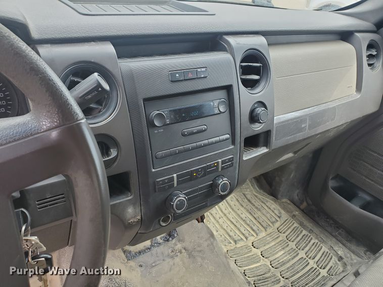 image for item KK9243 2009 Ford F150 XL  pickup truck