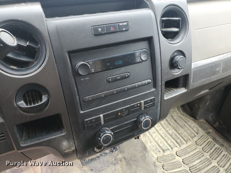 image for item KK9243 2009 Ford F150 XL  pickup truck