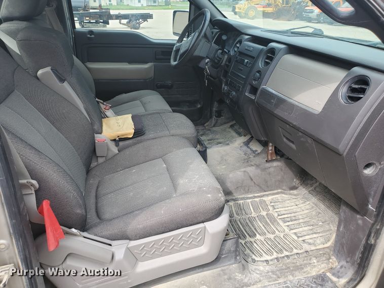 image for item KK9243 2009 Ford F150 XL  pickup truck