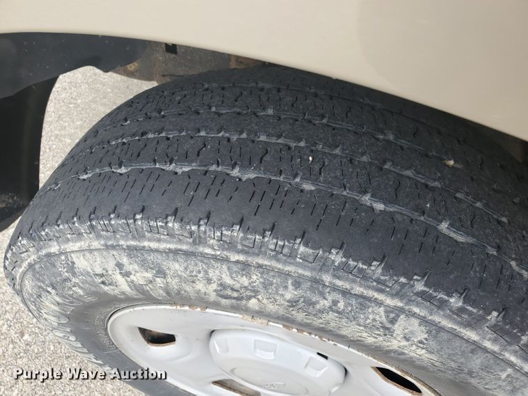 image for item KK9243 2009 Ford F150 XL  pickup truck