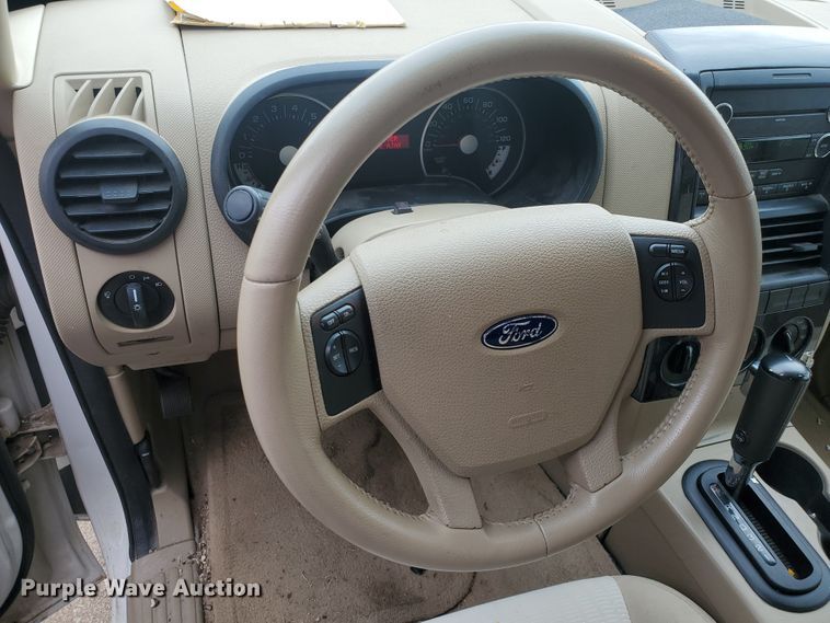 image for item KK9244 2009 Ford Explorer XLT  SUV