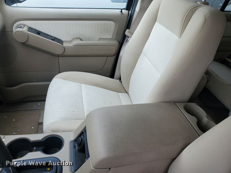 image for item KK9244 2009 Ford Explorer XLT  SUV