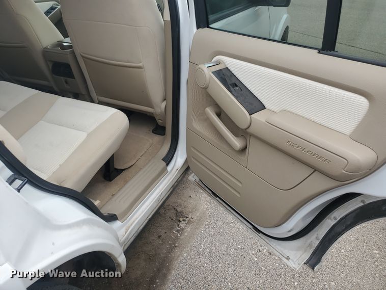 image for item KK9244 2009 Ford Explorer XLT  SUV