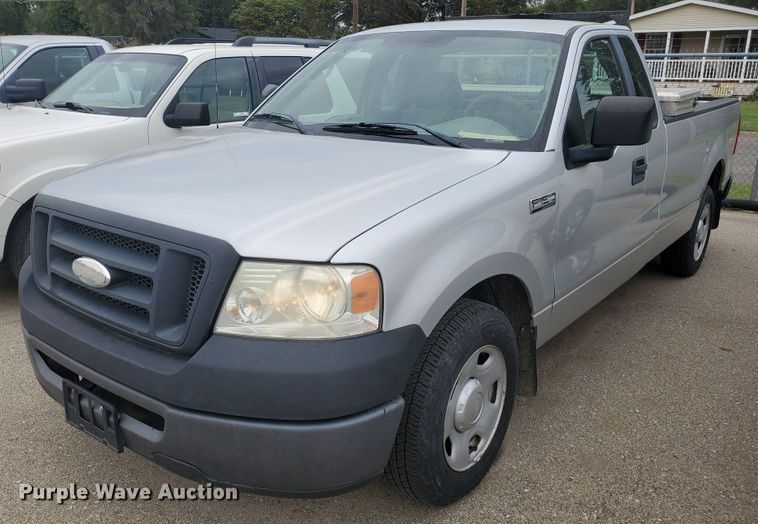 image for item KK9245 2008 Ford F150 XL  pickup truck