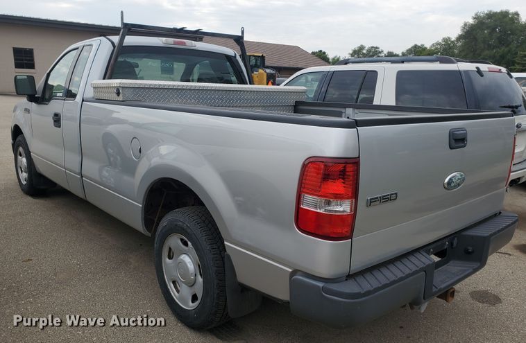 image for item KK9245 2008 Ford F150 XL  pickup truck