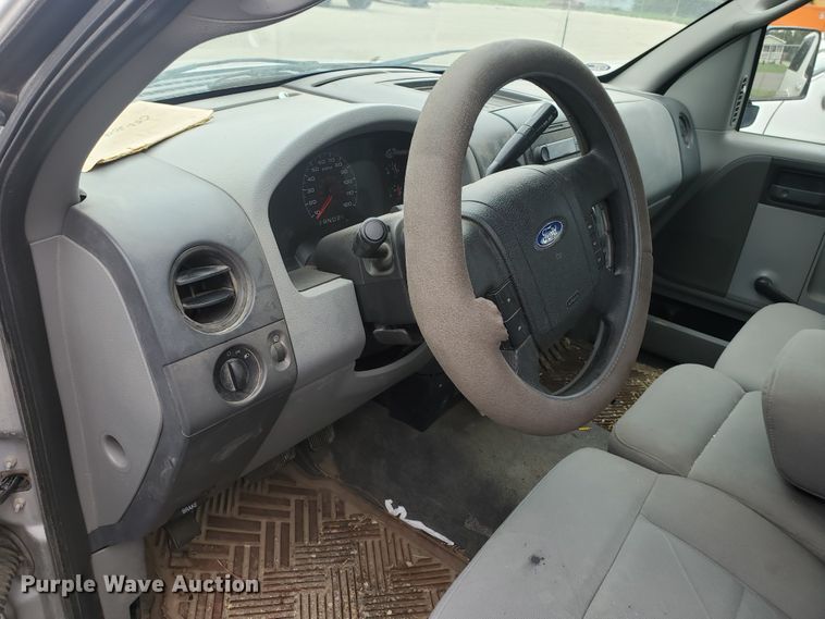 image for item KK9245 2008 Ford F150 XL  pickup truck