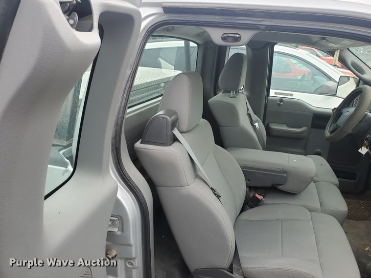 image for item KK9245 2008 Ford F150 XL  pickup truck