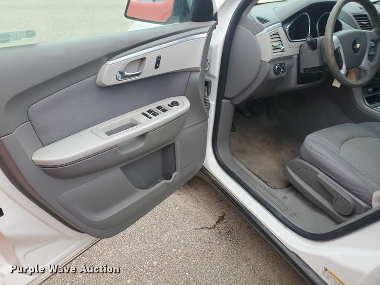 image for item KK9247 2012 Chevrolet Traverse  SUV