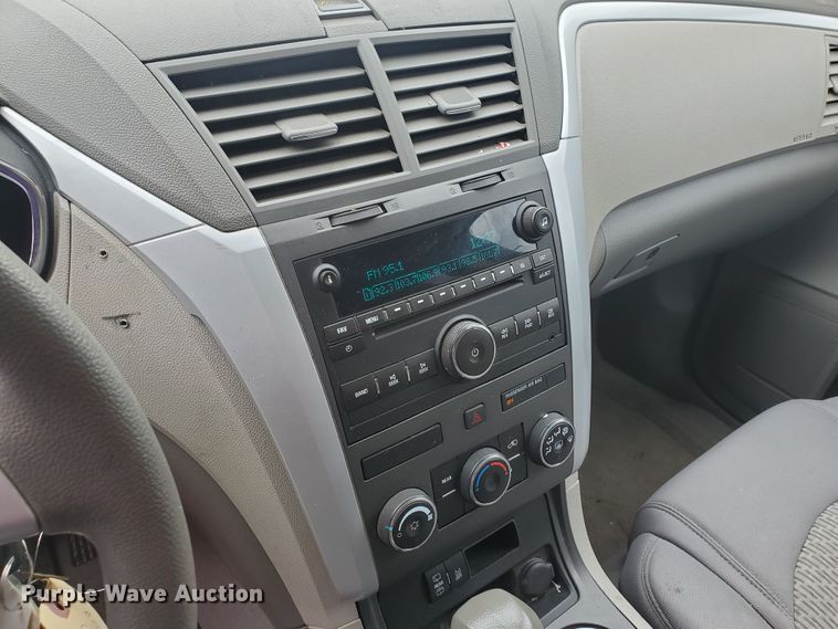 image for item KK9247 2012 Chevrolet Traverse  SUV