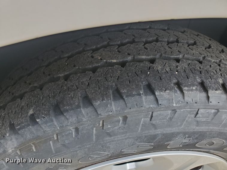 image for item KK9247 2012 Chevrolet Traverse  SUV