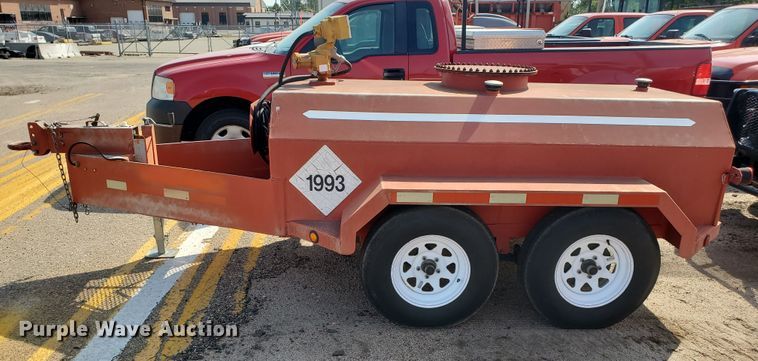 image for item KK9264 2002 Palmer PLB600  fuel trailer