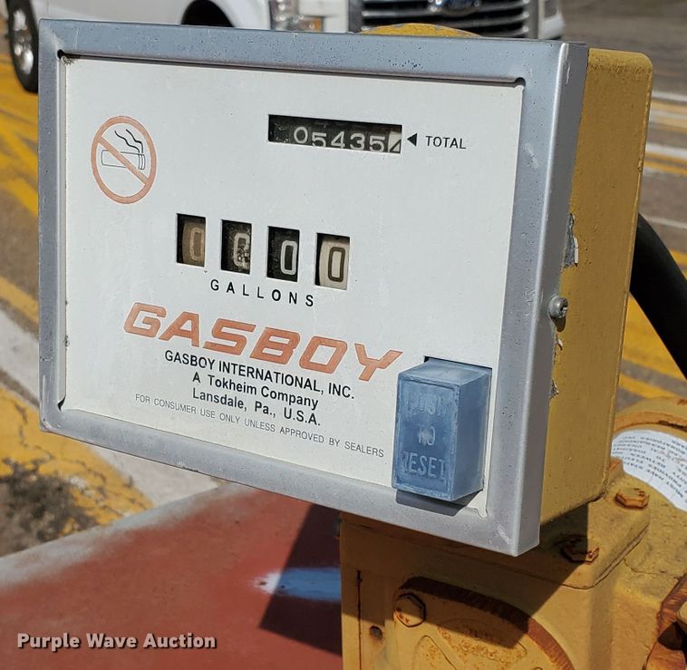 image for item KK9264 2002 Palmer PLB600  fuel trailer