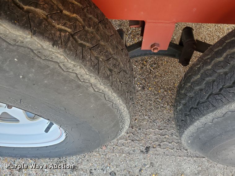 image for item KK9264 2002 Palmer PLB600  fuel trailer