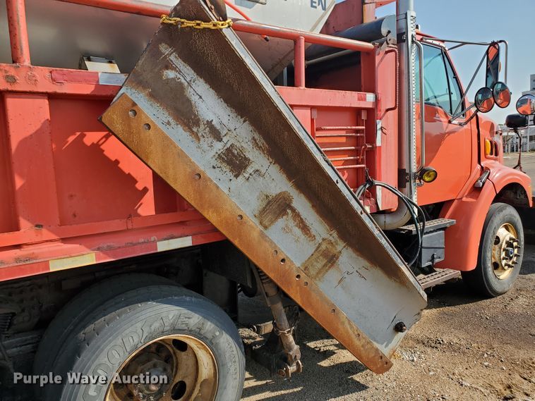 image for item KK9272 2001 Sterling LT7501  dump truck