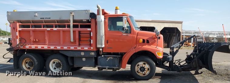 image for item KK9273 2001 Sterling LT7501  dump truck