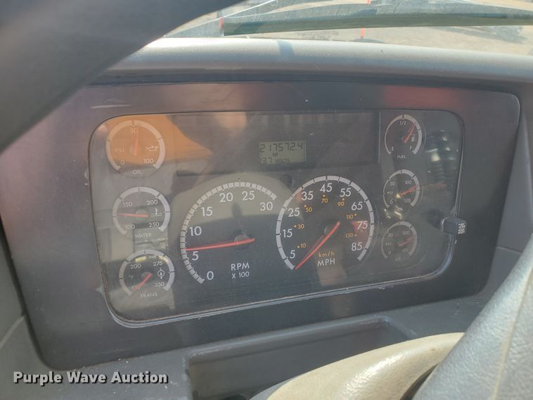 image for item KK9273 2001 Sterling LT7501  dump truck