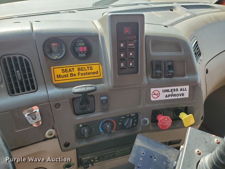 image for item KK9273 2001 Sterling LT7501  dump truck