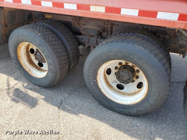 image for item KK9273 2001 Sterling LT7501  dump truck