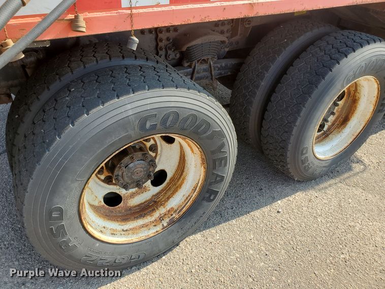 image for item KK9273 2001 Sterling LT7501  dump truck