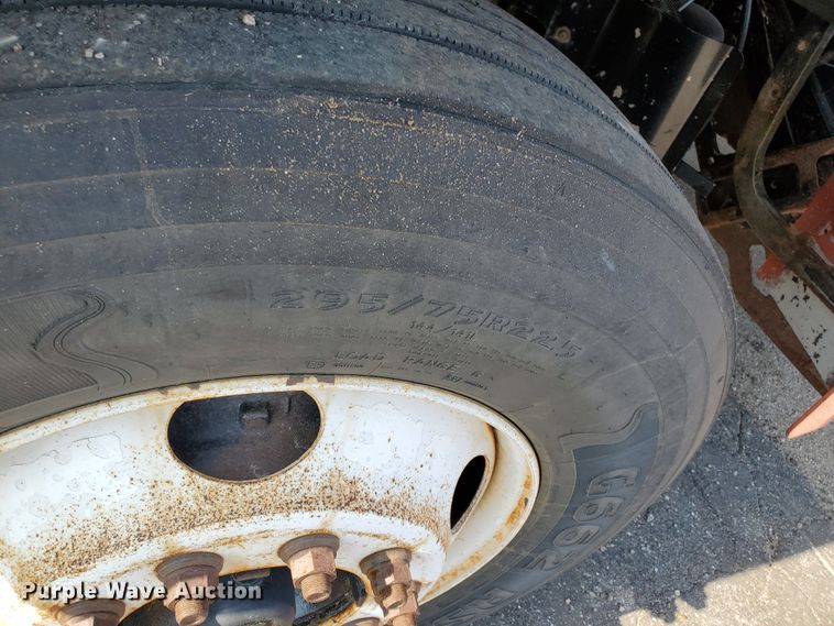 image for item KK9273 2001 Sterling LT7501  dump truck