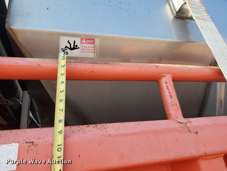 image for item KK9273 2001 Sterling LT7501  dump truck