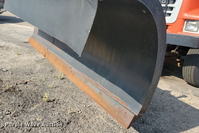 image for item KK9273 2001 Sterling LT7501  dump truck