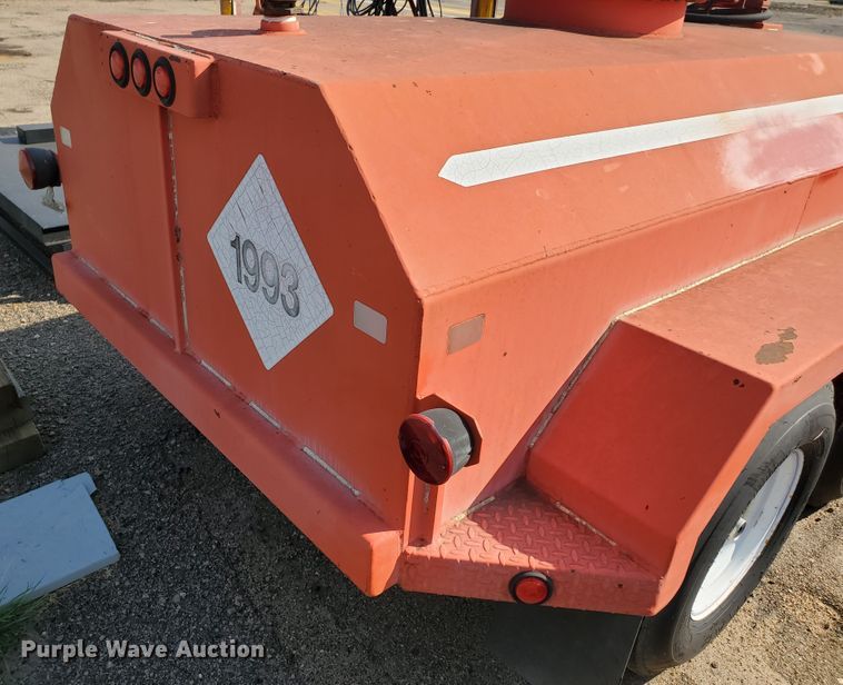 image for item KK9275 1999 Palmer PLB-600X fuel tank trailer