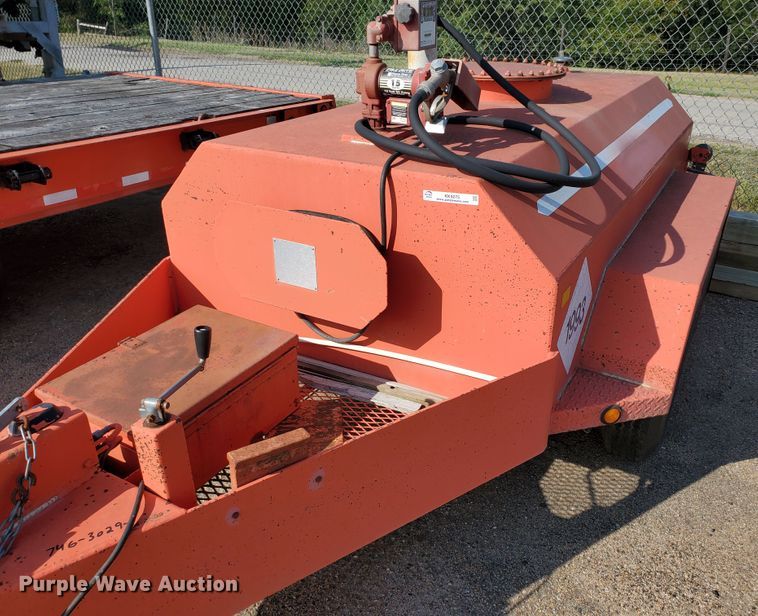 image for item KK9275 1999 Palmer PLB-600X fuel tank trailer