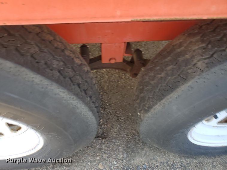 image for item KK9275 1999 Palmer PLB-600X fuel tank trailer