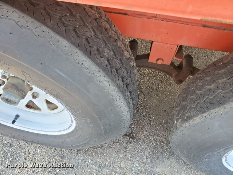 image for item KK9275 1999 Palmer PLB-600X fuel tank trailer